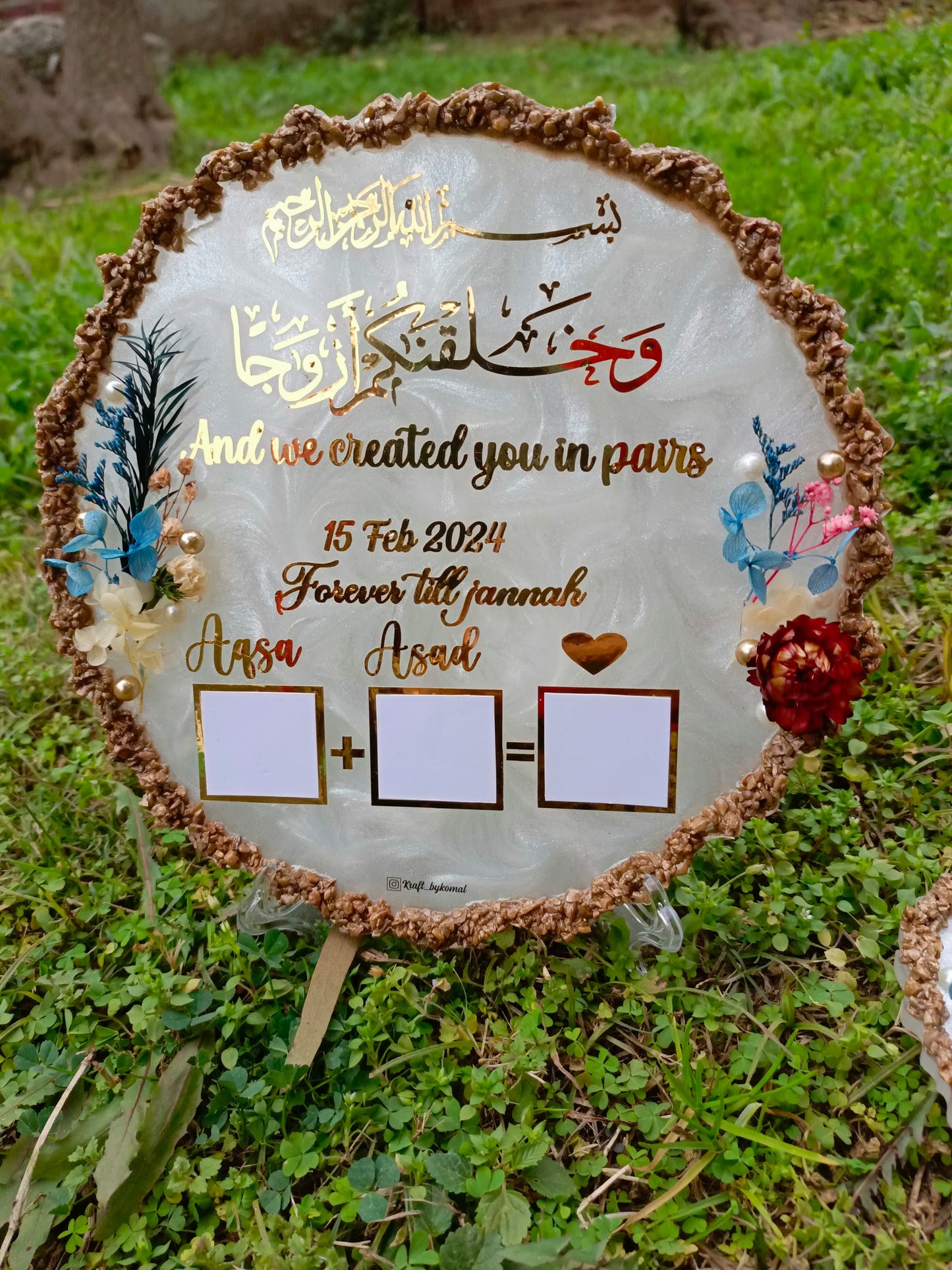 Customized 10 Inches Resin Plaque with Thumb Boxes | Stone Boarder Variant