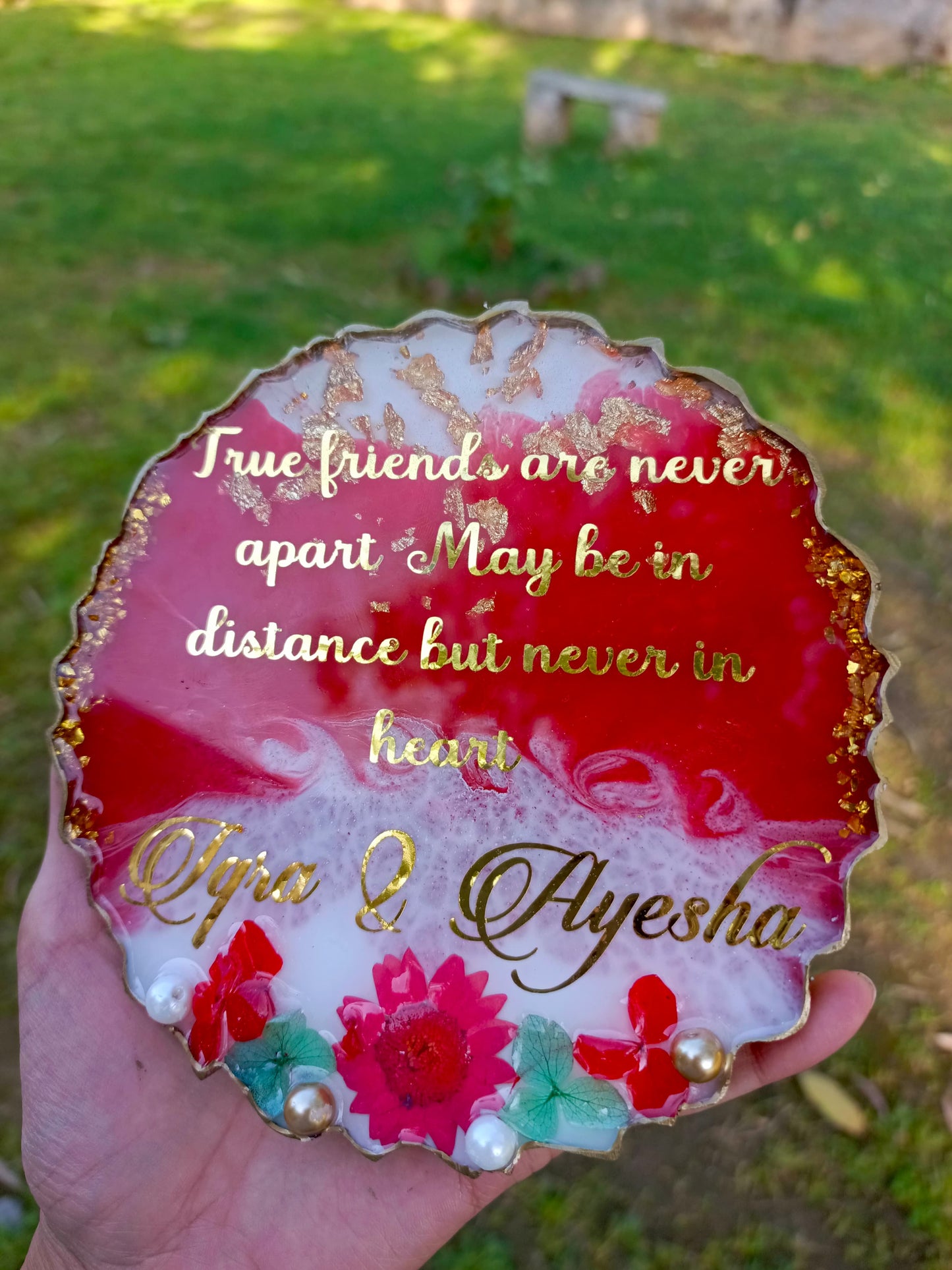 Customized 6 Inches Resin Plaque for Best Friend | Red Variant