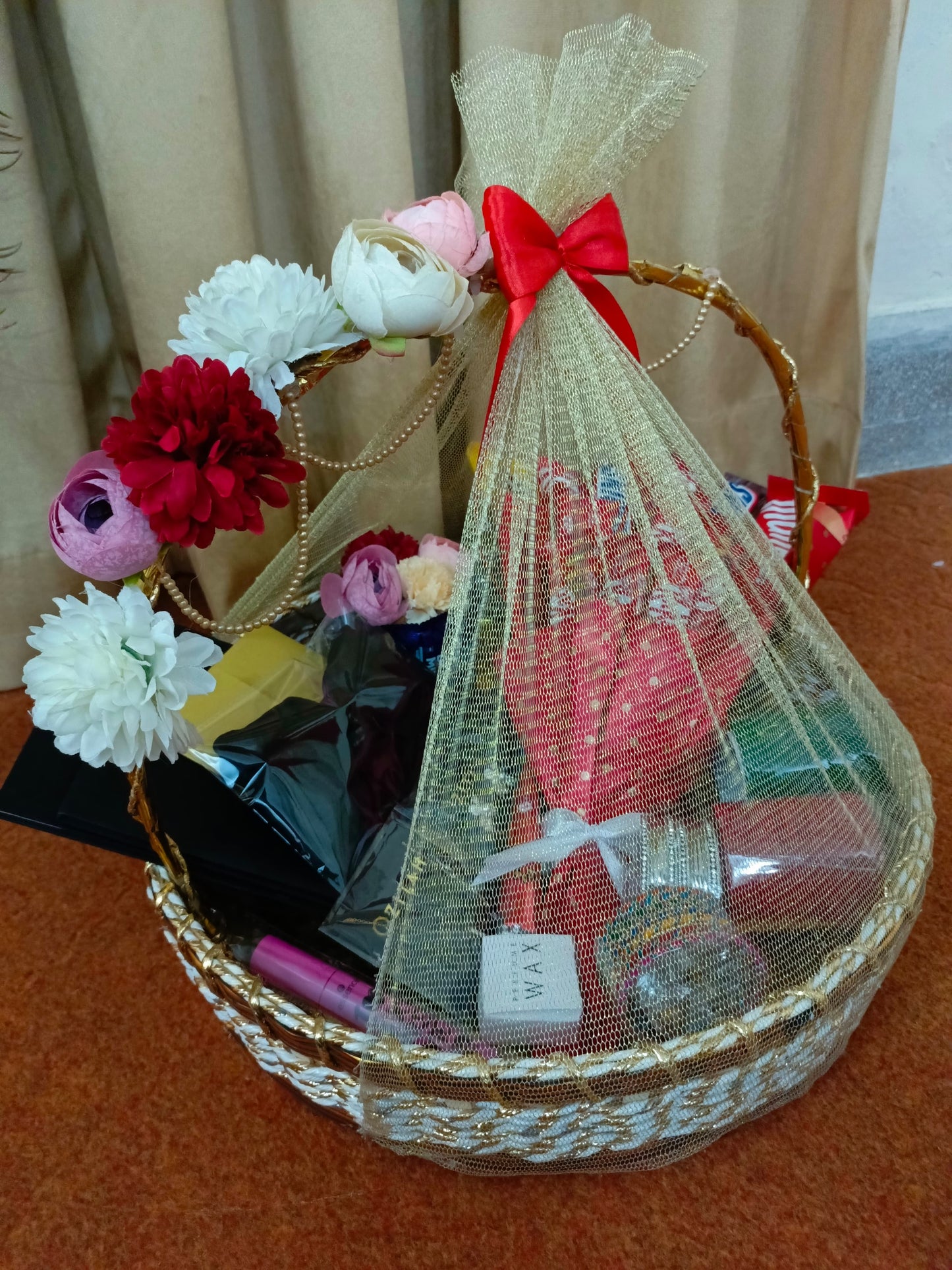 Customized Gift Basket | Valentine Variant