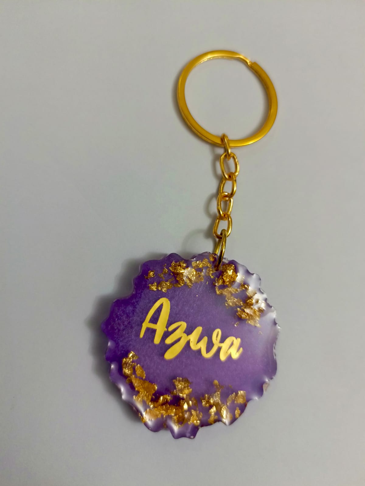 Customized 1.8 Inches Irregular Round Shaped Keychains