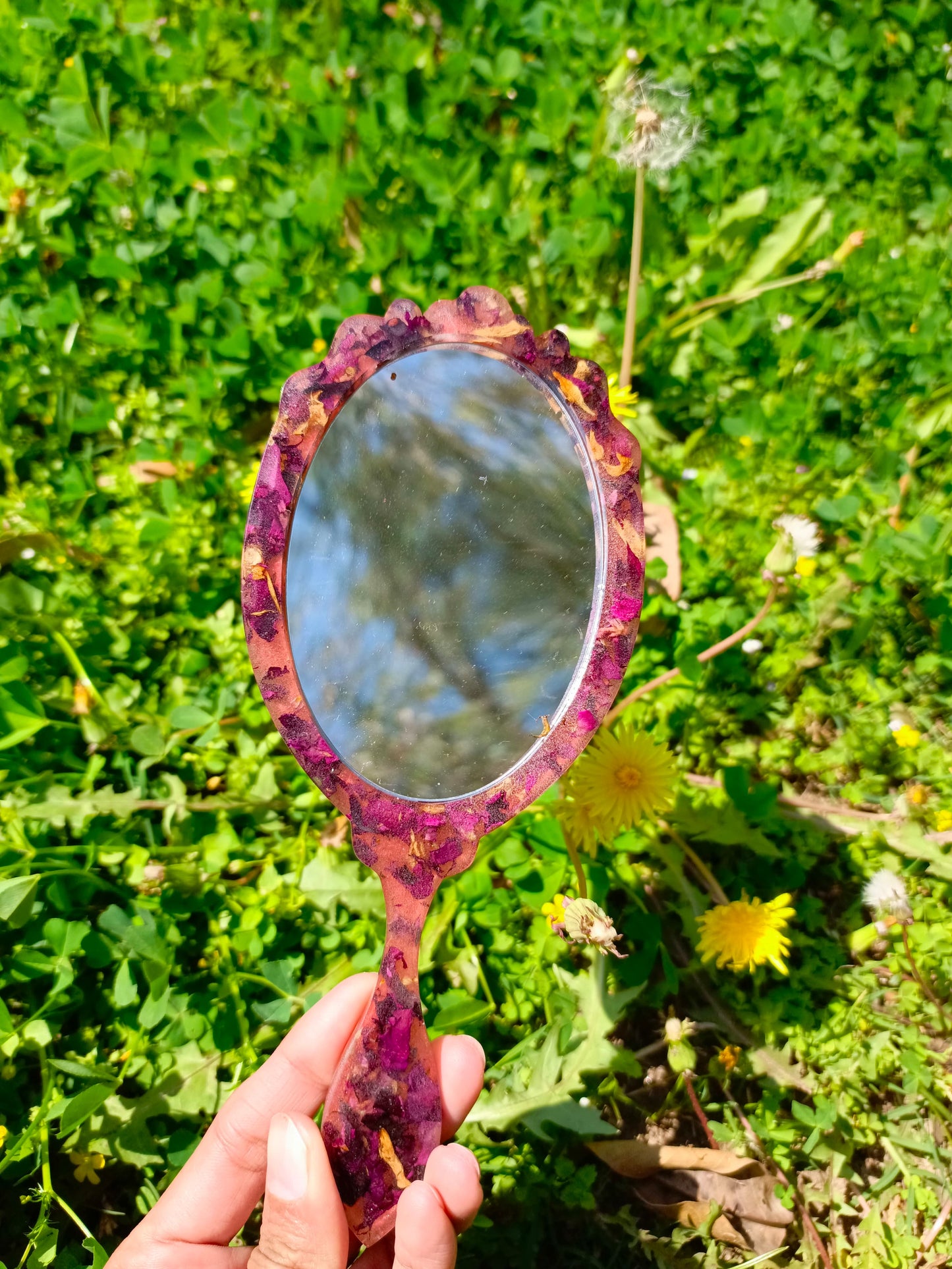 Customized 8 Inches Resin Hand Mirror | Maroon Variant