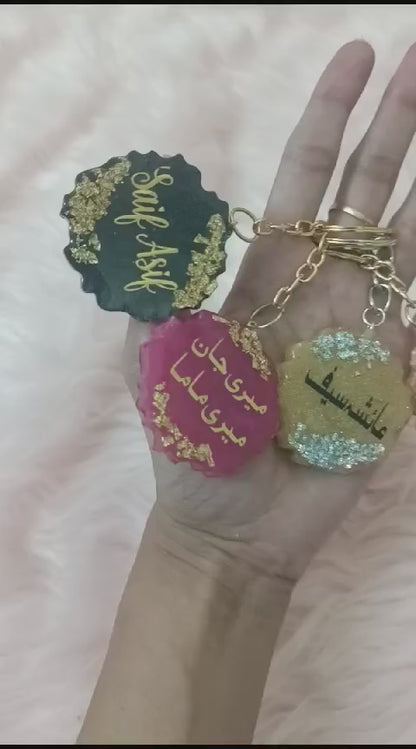 Customized 1.8 Inches Irregular Round Shaped Keychains